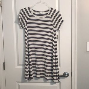 White and navy blue T-shirt dress